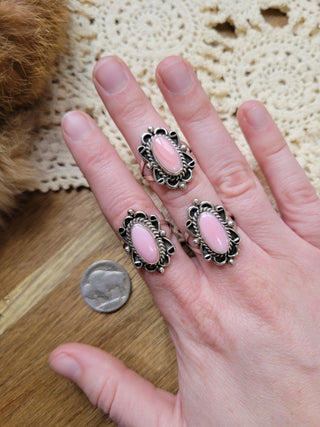 The Livie Ring - Pink Conch