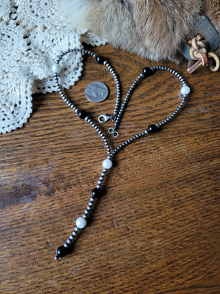 The Hollis Pearl Lariat - Onyx & Pearls
