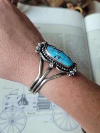 The Edie Statement Cuff - Kingman