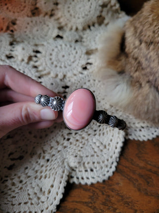 The Colter Cuff - Chimney Butte - Pink Conch