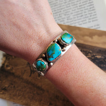 Load image into Gallery viewer, The Kay Cuff