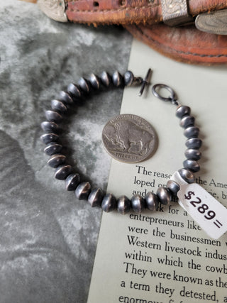 The Bancroft Navajo Handmade Saucer Pearl Bracelet