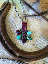 Load image into Gallery viewer, The Paige Cluster Necklace