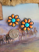 Load image into Gallery viewer, The Courtney Cluster Studs