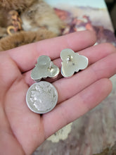 Load image into Gallery viewer, The Darla Kay Clusters - #4