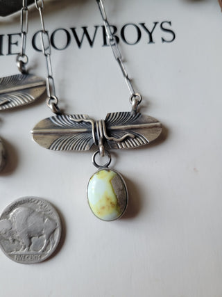 The Caroline Feather Necklace - Palomino