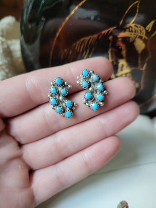 The Crawford Curved Cluster Studs - Kingman