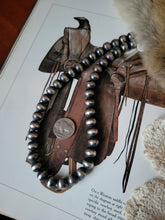 Load image into Gallery viewer, 10mm 18" Pearl Necklace