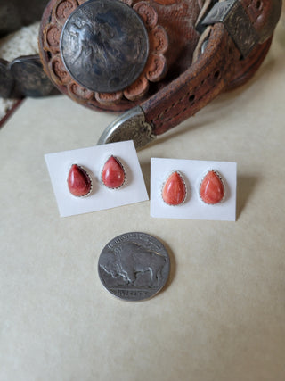 Red Spiny Oyster Teardrop Studs