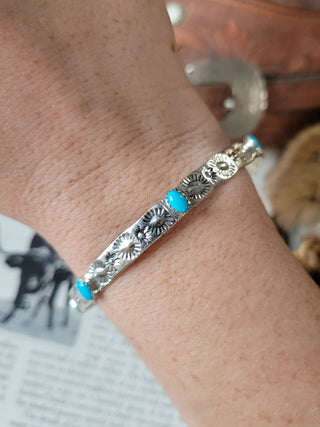 The Abbott Bangle - Kingman