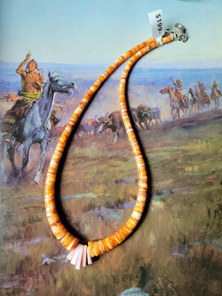 The Riann Heish Necklace - Spiny x Pink Conch