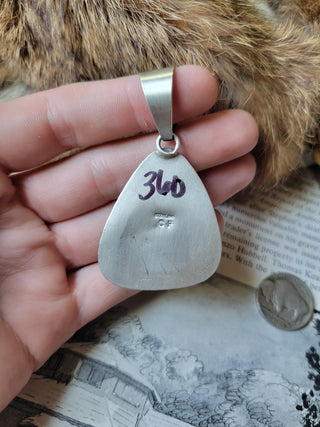 The Cadillac Pendant - Sierra Nevada