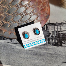 Load image into Gallery viewer, The Angelo Studs