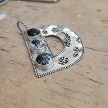 Load image into Gallery viewer, Floral D Pendant